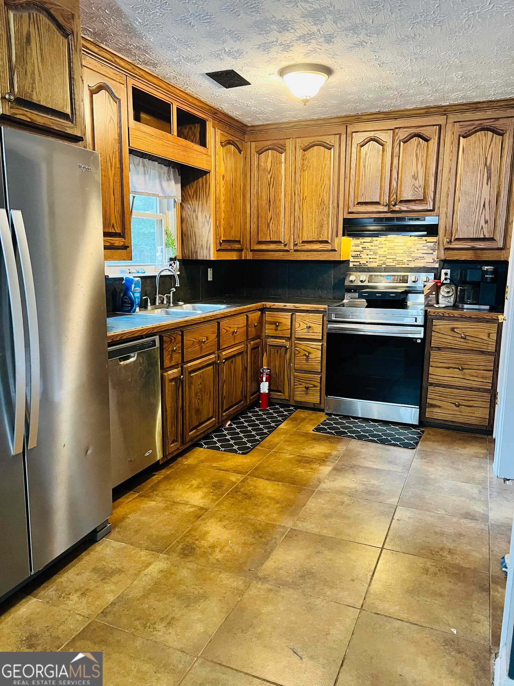 4 bedroom, 2 bathroom, 1,560 sq ft single family residence for sale at 3173 Pritchards Trace, Douglasville, GA 30135 — photo 7