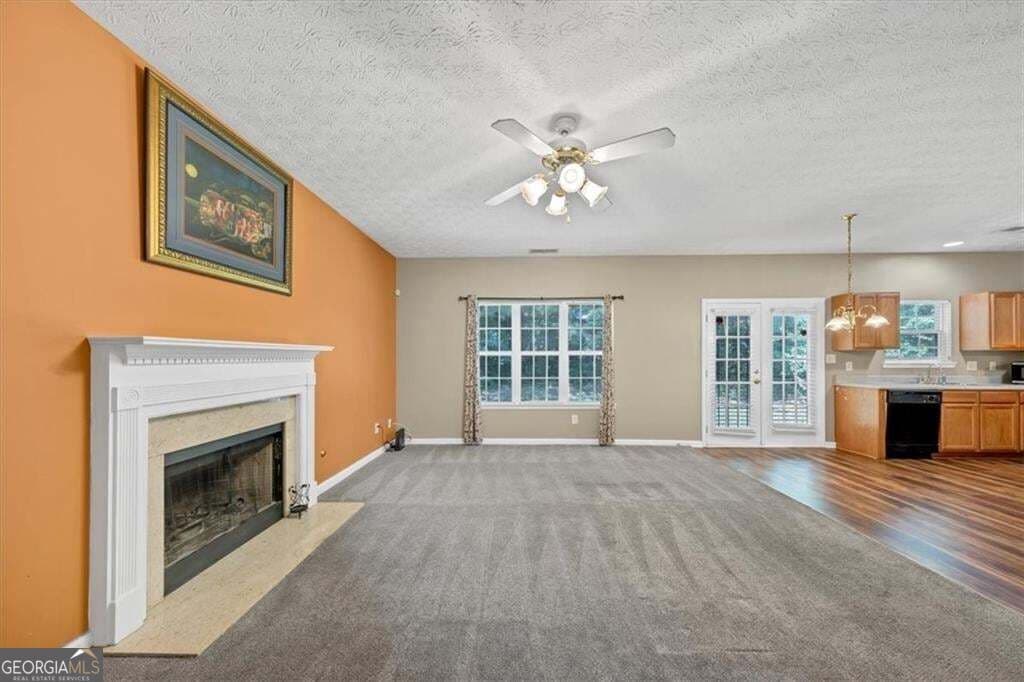 3 bedroom, 2.5 bathroom single family residence for rent at 5745 Old Carriage Drive, Atlanta, GA 30349 for $2,100 a month — photo 5