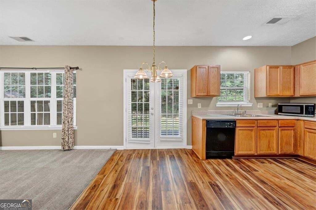 3 bedroom, 2.5 bathroom single family residence for rent at 5745 Old Carriage Drive, Atlanta, GA 30349 for $2,100 a month — photo 9