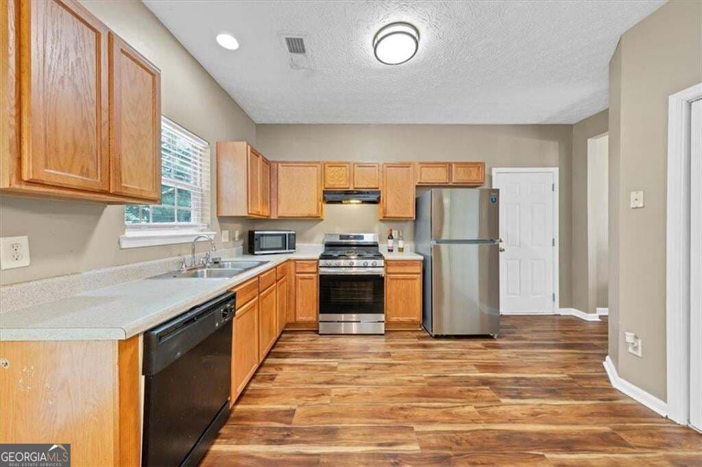 3 bedroom, 2.5 bathroom single family residence for rent at 5745 Old Carriage Drive, Atlanta, GA 30349 for $2,100 a month — photo 10