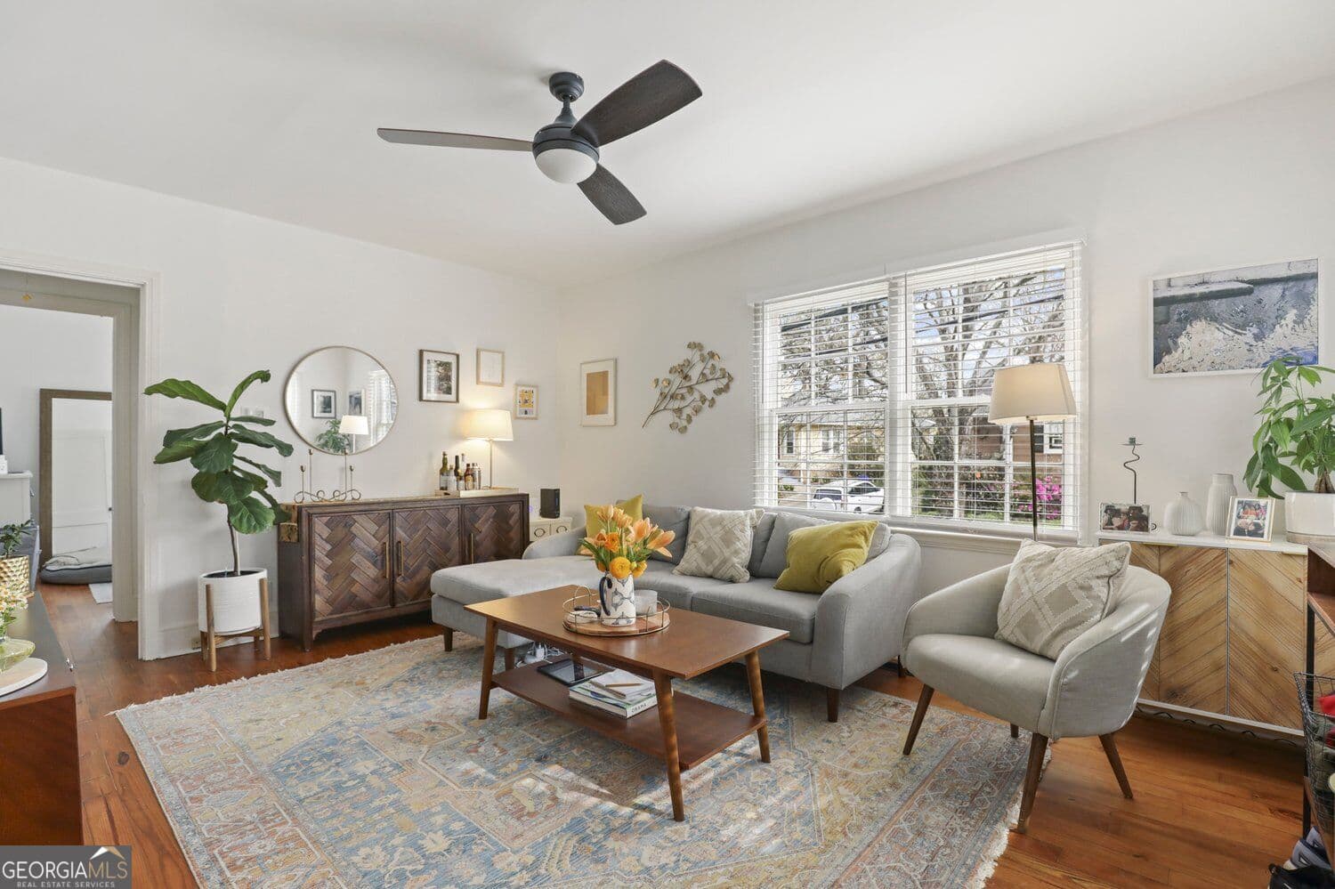 1 bedroom, 1 bathroom, 1,230 sq ft quadruplex for rent at 335 Ponce de Leon Place D, Decatur, GA 30030 for $1,925 a month — photo 3
