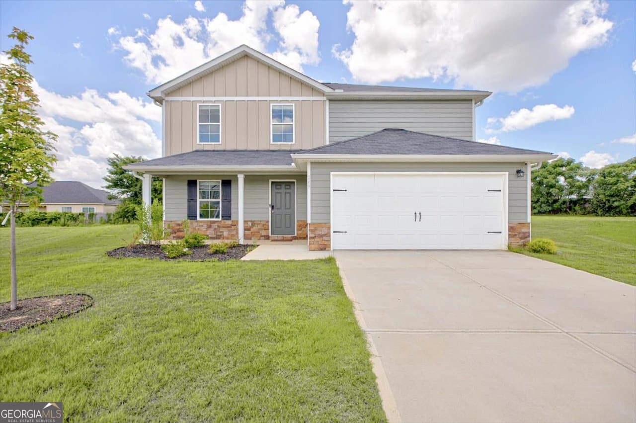 5 bedroom, 3 bathroom, 2,180 sq ft single family residence for sale at 249 Isabella Way, Byron, GA 31008 — photo 2