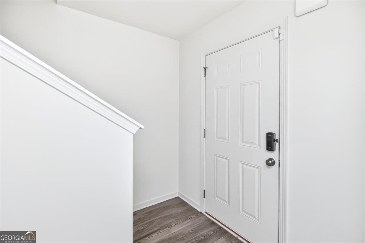 5 bedroom, 3 bathroom, 2,180 sq ft single family residence for sale at 249 Isabella Way, Byron, GA 31008 — photo 7