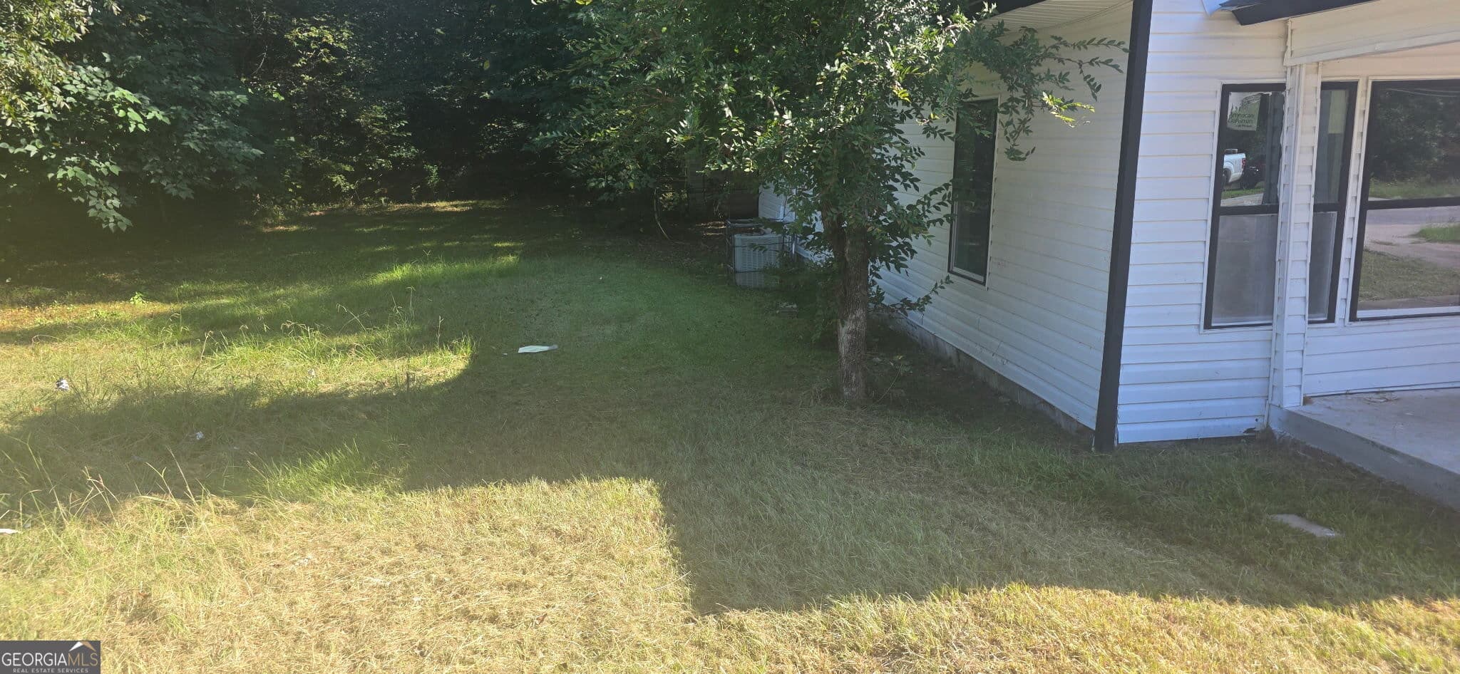 3 bedroom, 1.5 bathroom, 1,446 sq ft single family residence for sale at 305 Colquitt Street, Lagrange, GA 30241 — photo 2