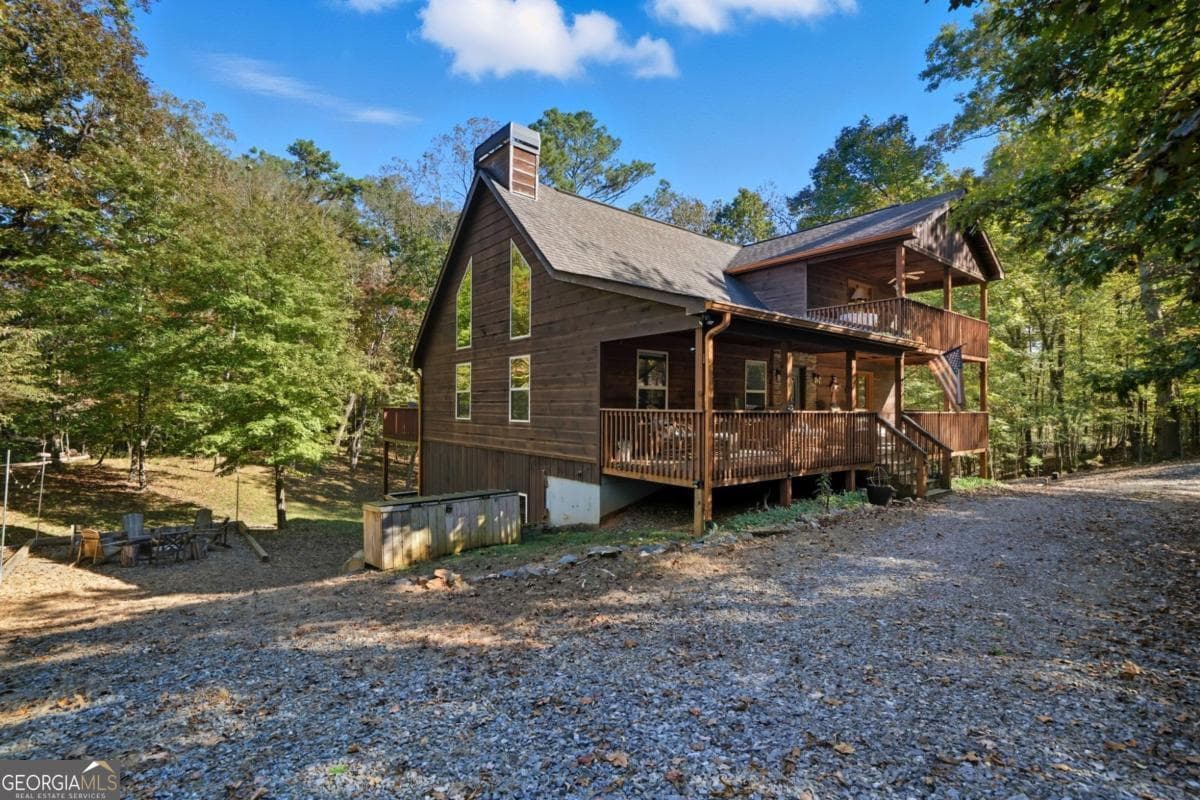 4 bedroom, 3.5 bathroom, 2,904 sq ft cabin,single family residence for sale at 441 Carlisle Drive 2955, Ellijay, GA 30540 — photo 2