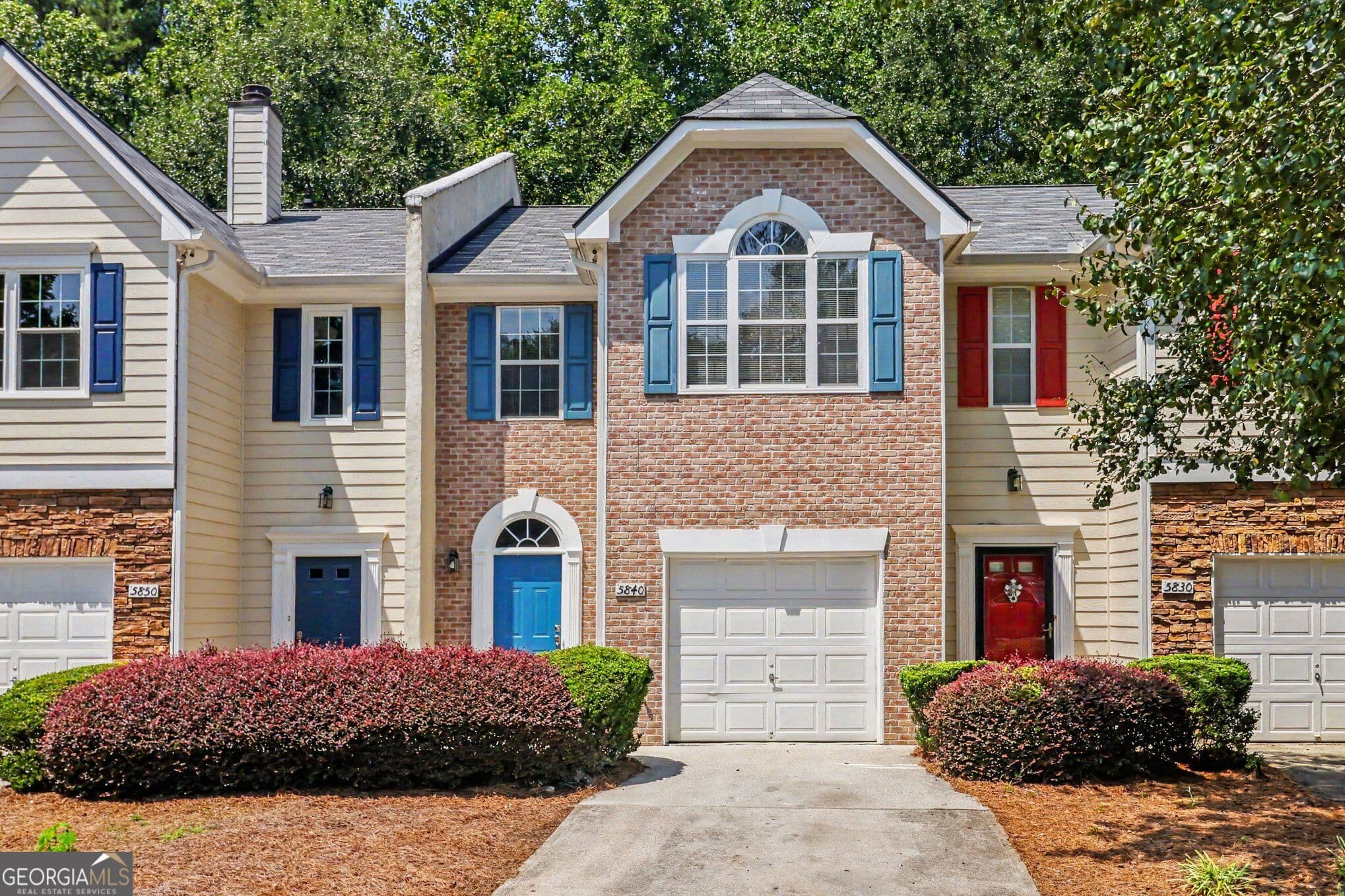 3 bedroom, 3 bathroom, 1,564 sq ft townhouse for sale at 5840 Terremont Circle, Norcross, GA 30093