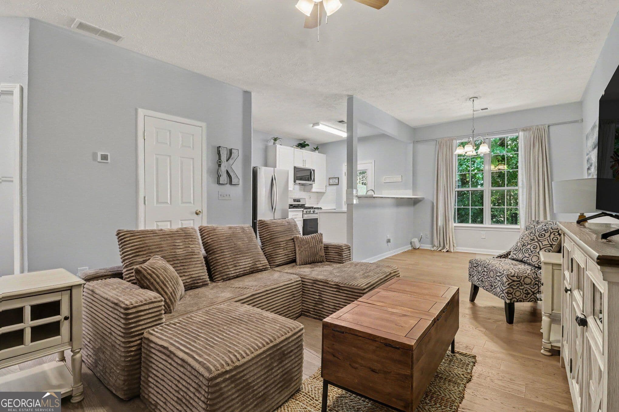 3 bedroom, 3 bathroom, 1,564 sq ft townhouse for sale at 5840 Terremont Circle, Norcross, GA 30093 — photo 10