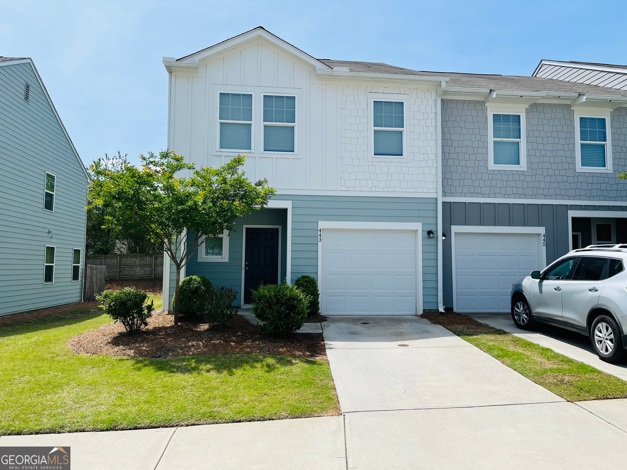 3 bedroom, 2.5 bathroom, 1,420 sq ft townhouse for rent at 427 Union Station Street, Cartersville, GA 30120 for $1,549 a month — photo 1 of 34