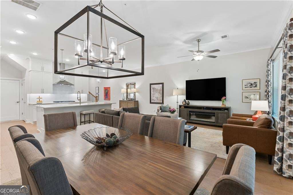 3 bedroom, 2.5 bathroom, 2,133 sq ft townhouse for sale at 1090 Harper Drive, Alpharetta, GA 30076 — photo 7