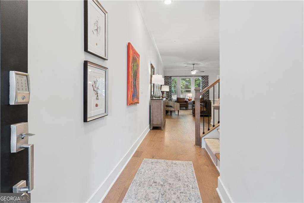 3 bedroom, 2.5 bathroom, 2,133 sq ft townhouse for sale at 1090 Harper Drive, Alpharetta, GA 30076 — photo 3