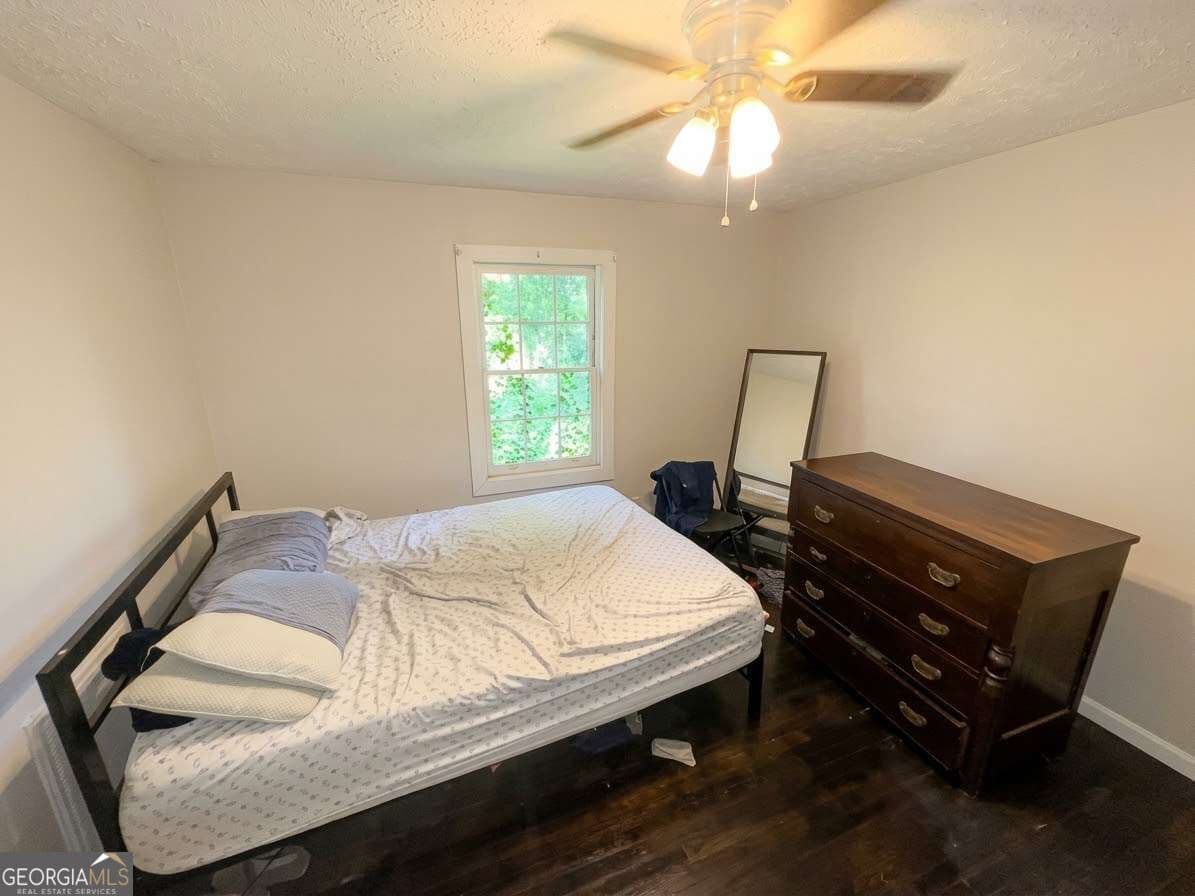 3 bedroom, 2 bathroom, 1,148 sq ft single family residence for sale at 2133 Woodberry Avenue, East Point, GA 30344 — photo 8