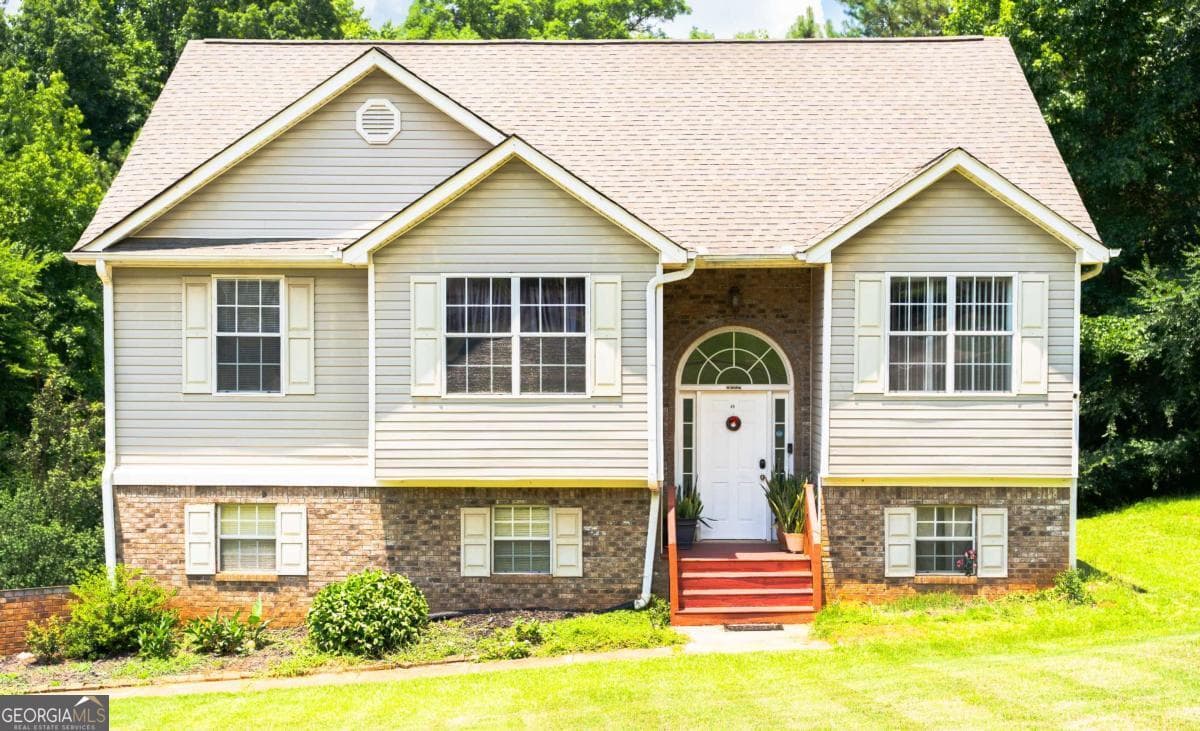 4 bedroom, 3 bathroom, 1,446 sq ft single family residence for sale at 45 Avery Drive, Covington, GA 30016 — photo 1 of 23