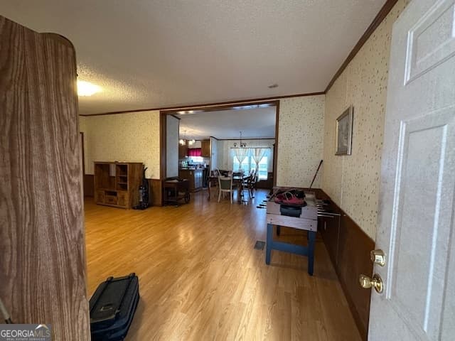 3 bedroom, 2 bathroom, 2,144 sq ft cabin,manufactured home,single family residence for sale at 112 W Little River Court, Eatonton, GA 31024 — photo 4