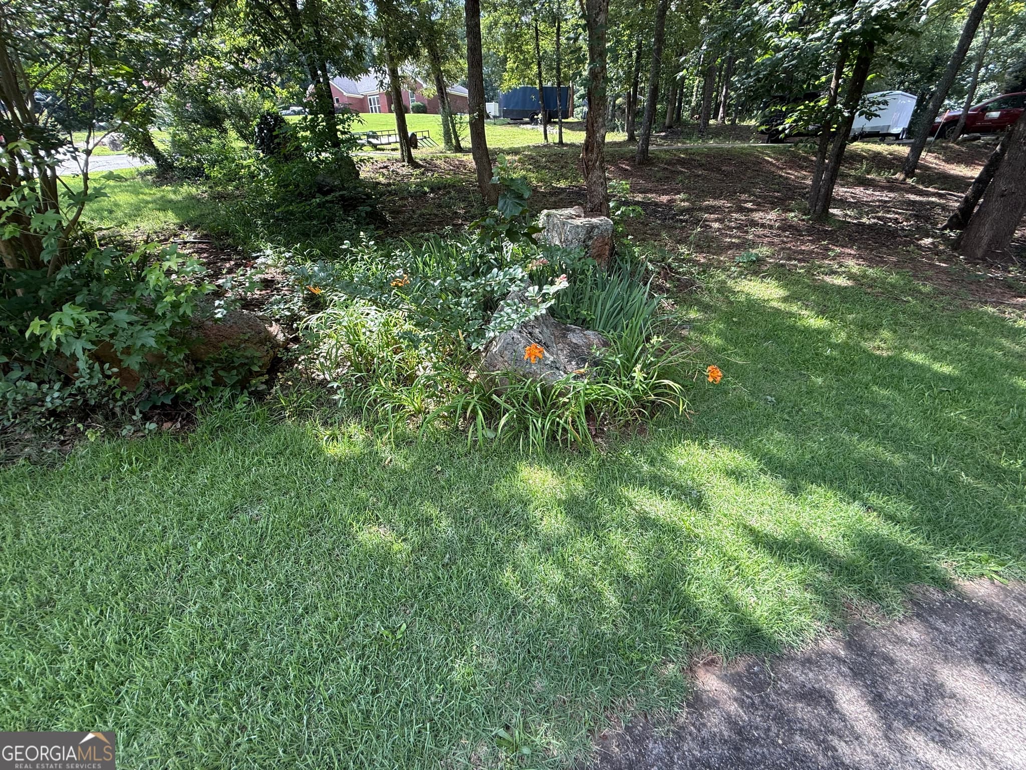 3 bedroom, 2 bathroom, 1,490 sq ft single family residence for sale at 15259 Ga Highway 85, Waverly Hall, GA 31831 — photo 3