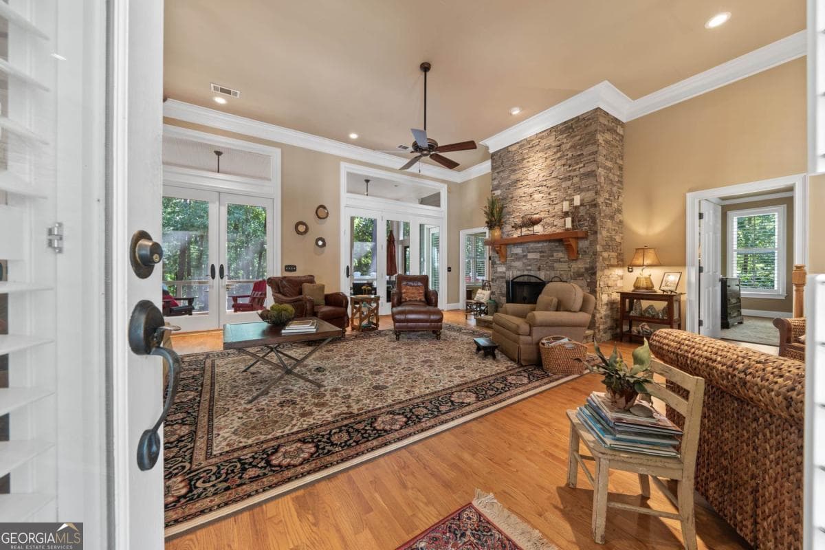 4 bedroom, 3.5 bathroom, 4,031 sq ft single family residence for sale at 1071 Eaglewood Way, Greensboro, GA 30642 — photo 7