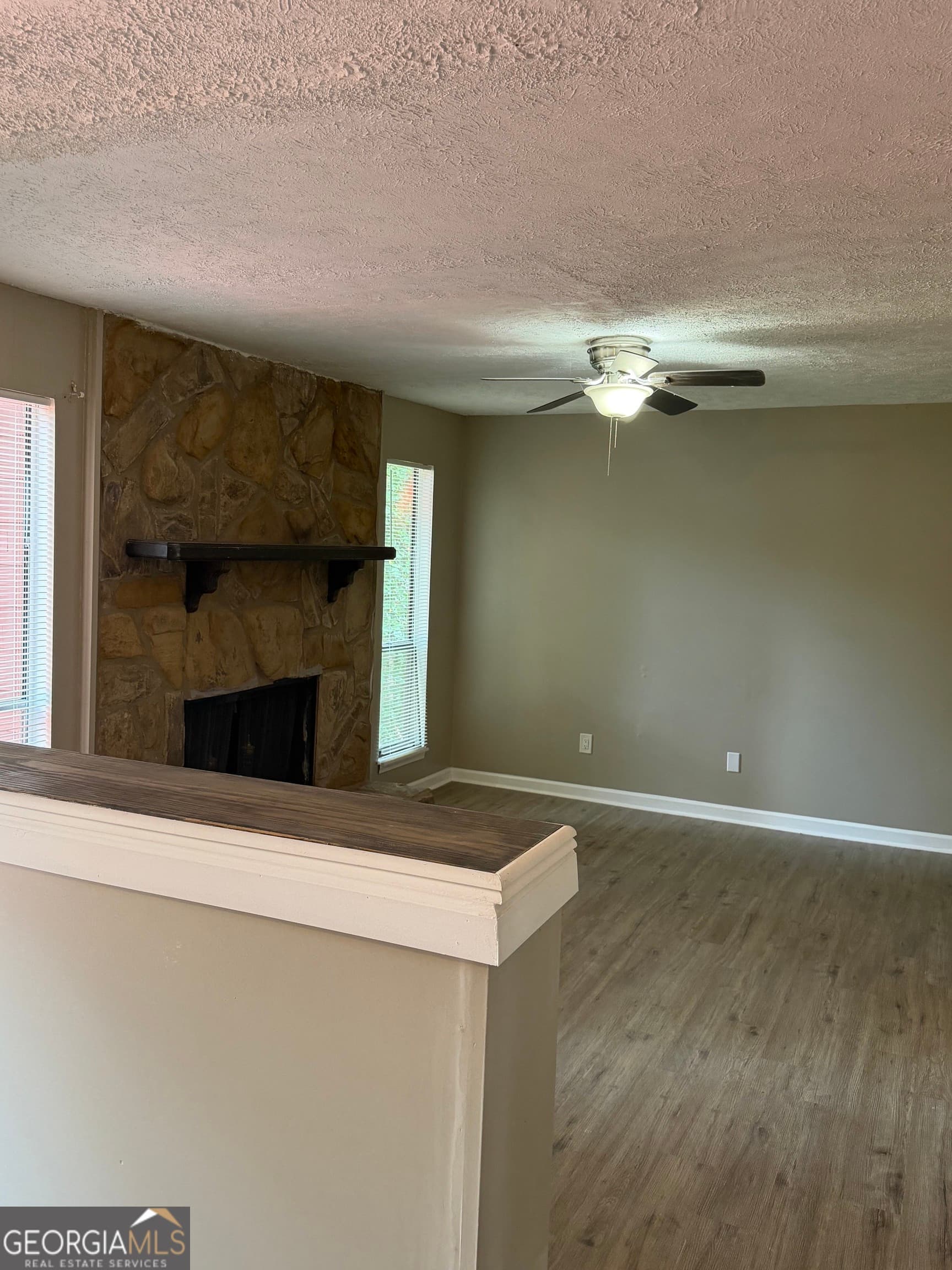 4 bedroom, 2.5 bathroom, 2,569 sq ft single family residence for rent at 1116 Aspen Log Place, Austell, GA 30168 for $2,150 a month — photo 10
