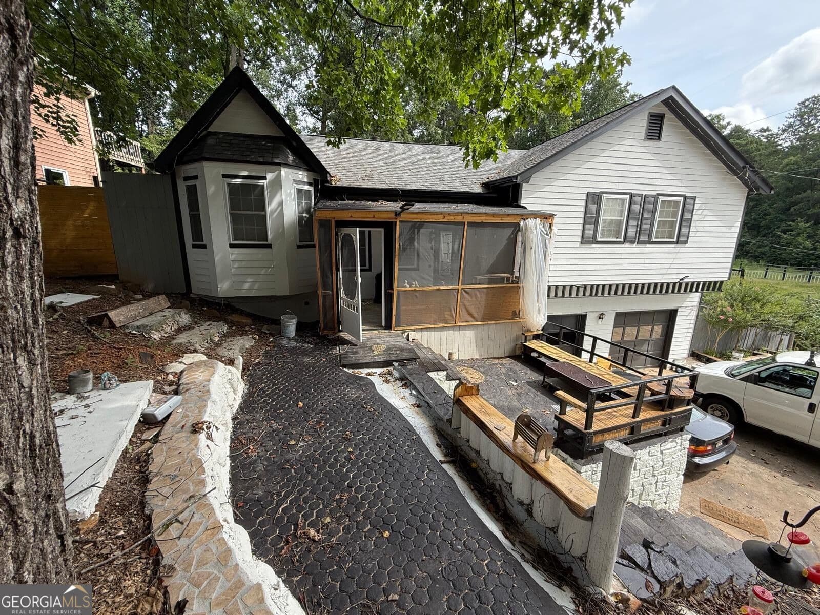 3 bedroom, 2 bathroom, 3,922 sq ft single family residence for rent at 3721 Quail Hollow Trail, Snellville, GA 30039 for $2,200 a month — photo 1 of 6