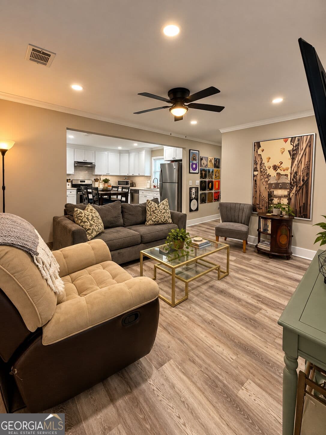 3 bedroom, 2 bathroom, 1,317 sq ft single family residence for sale at 3613 Ale Circle, East Point, GA 30344 — photo 3