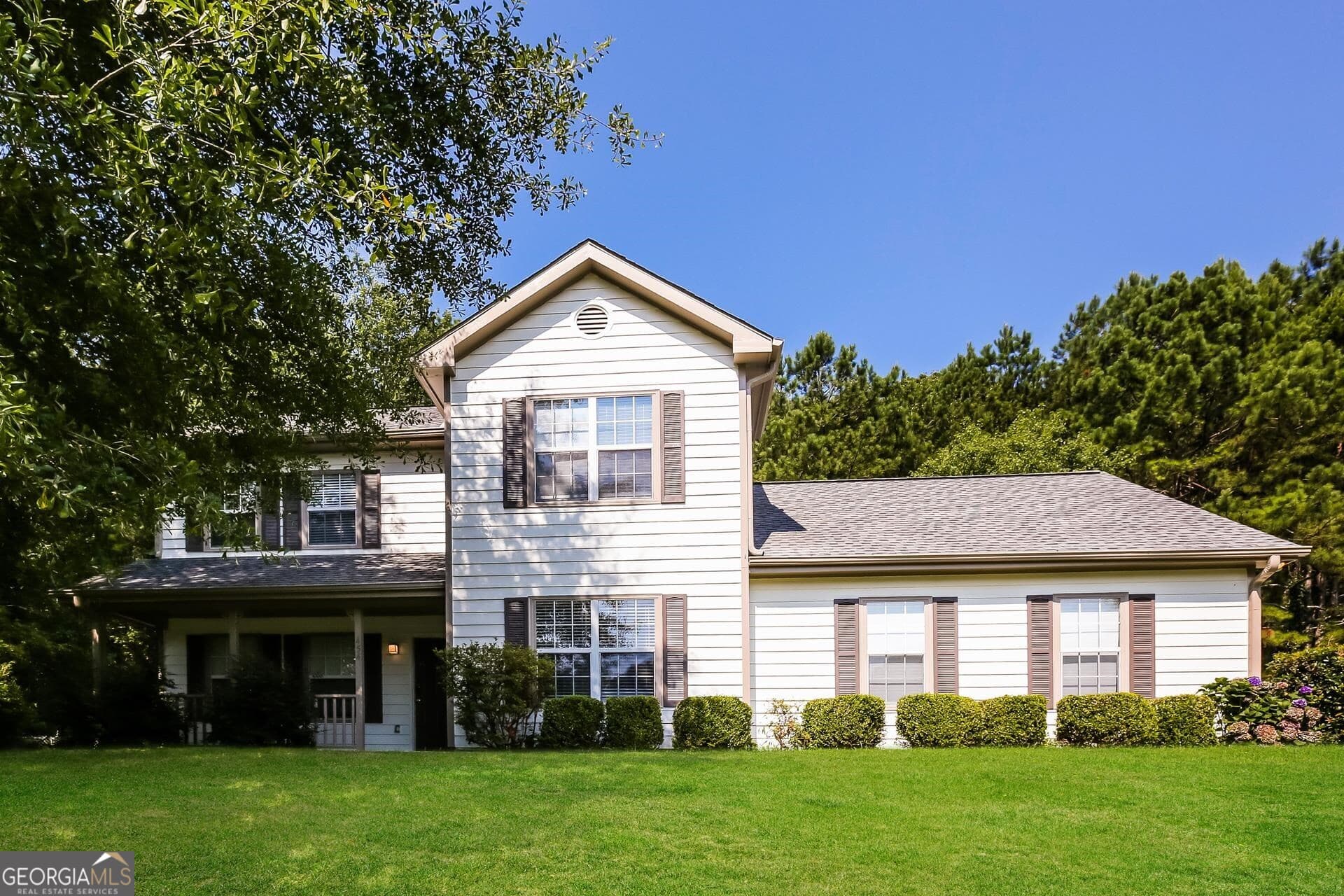 3 bedroom, 2.5 bathroom, 2,138 sq ft single family residence for rent at 454 Creek Crossing Court, Grayson, GA 30017 for $2,145 a month — photo 1 of 1