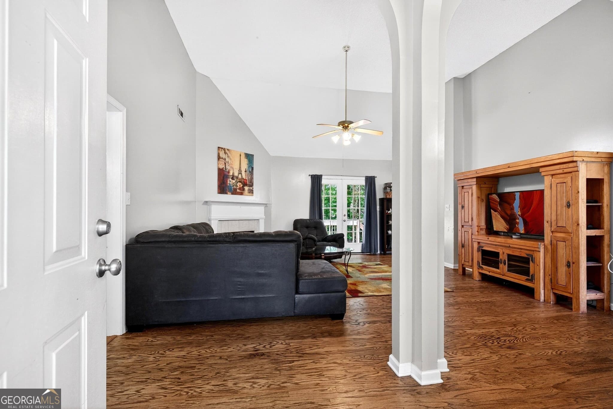 3 bedroom, 3 bathroom, 1,781 sq ft single family residence for sale at 101 Line Creek Way, Sharpsburg, GA 30277 — photo 6