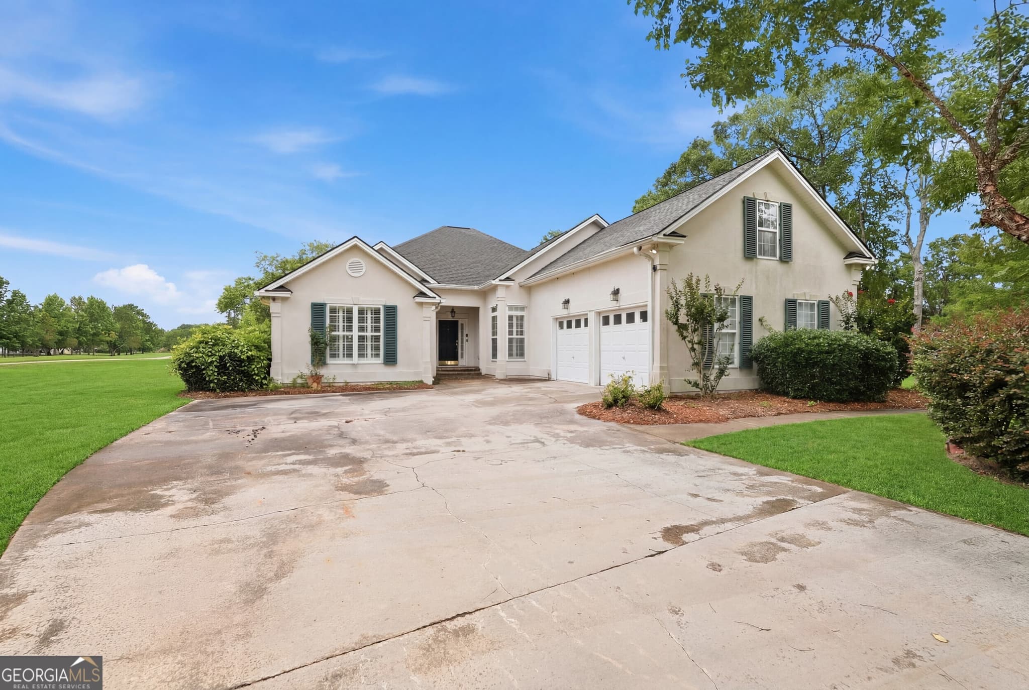 3 bedroom, 2.5 bathroom, 2,684 sq ft single family residence for sale at 18 Purple Martin Lane, Savannah, GA 31419 — photo 2