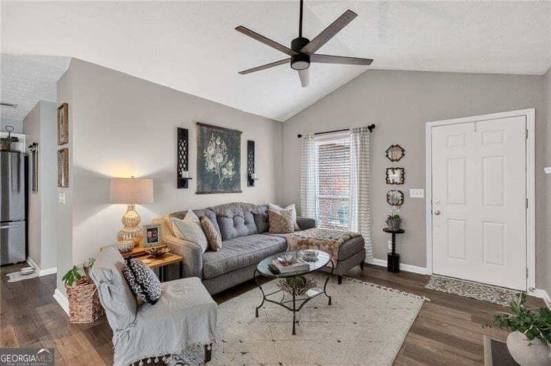 2 bedroom, 2 bathroom, 912 sq ft single family residence for sale at 513 Stanford Place, Woodstock, GA 30188 — photo 7