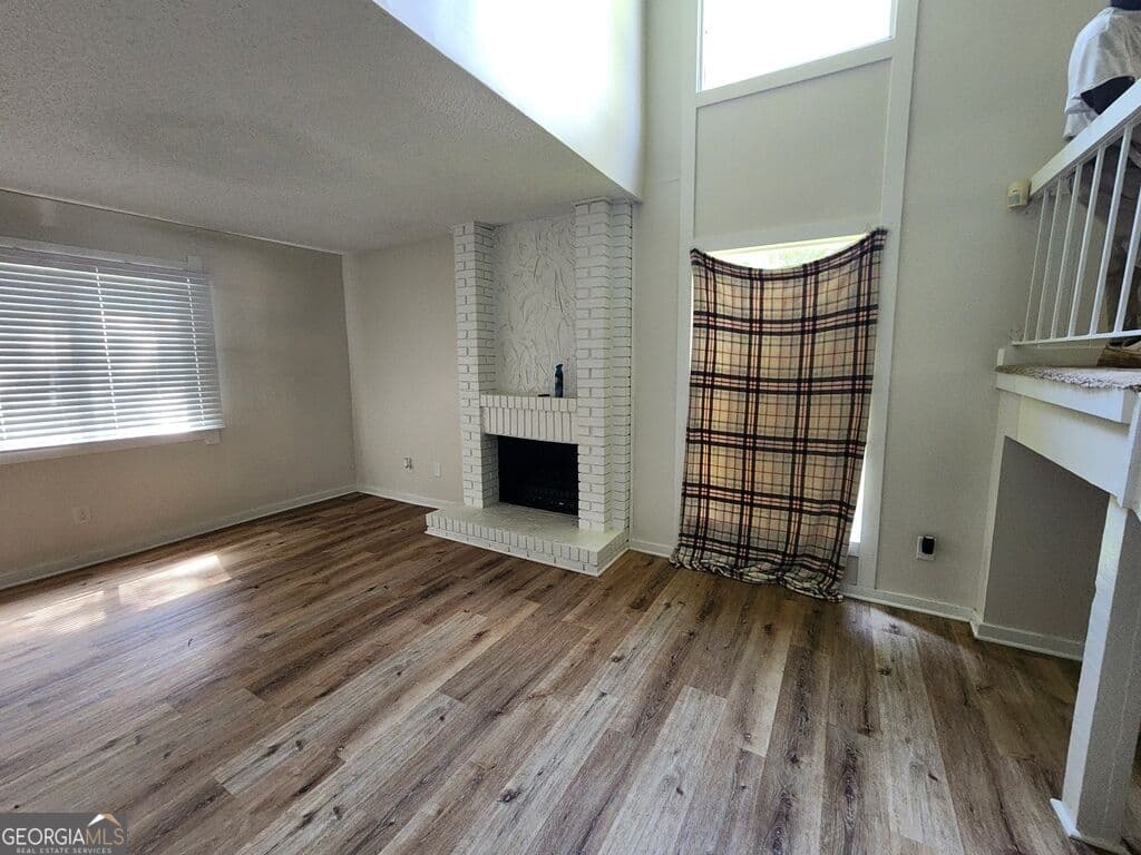 2 bedroom, 1.5 bathroom, 1,590 sq ft condominium for sale at 1086 Village Road, Stone Mountain, GA 30088 — photo 4
