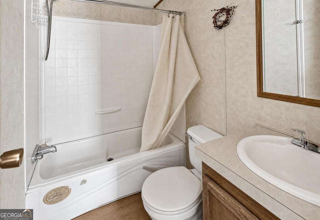3 bedroom, 2 bathroom manufactured home,single family residence for sale at 51 Summit Lane, Blue Ridge, GA 30513 — photo 9