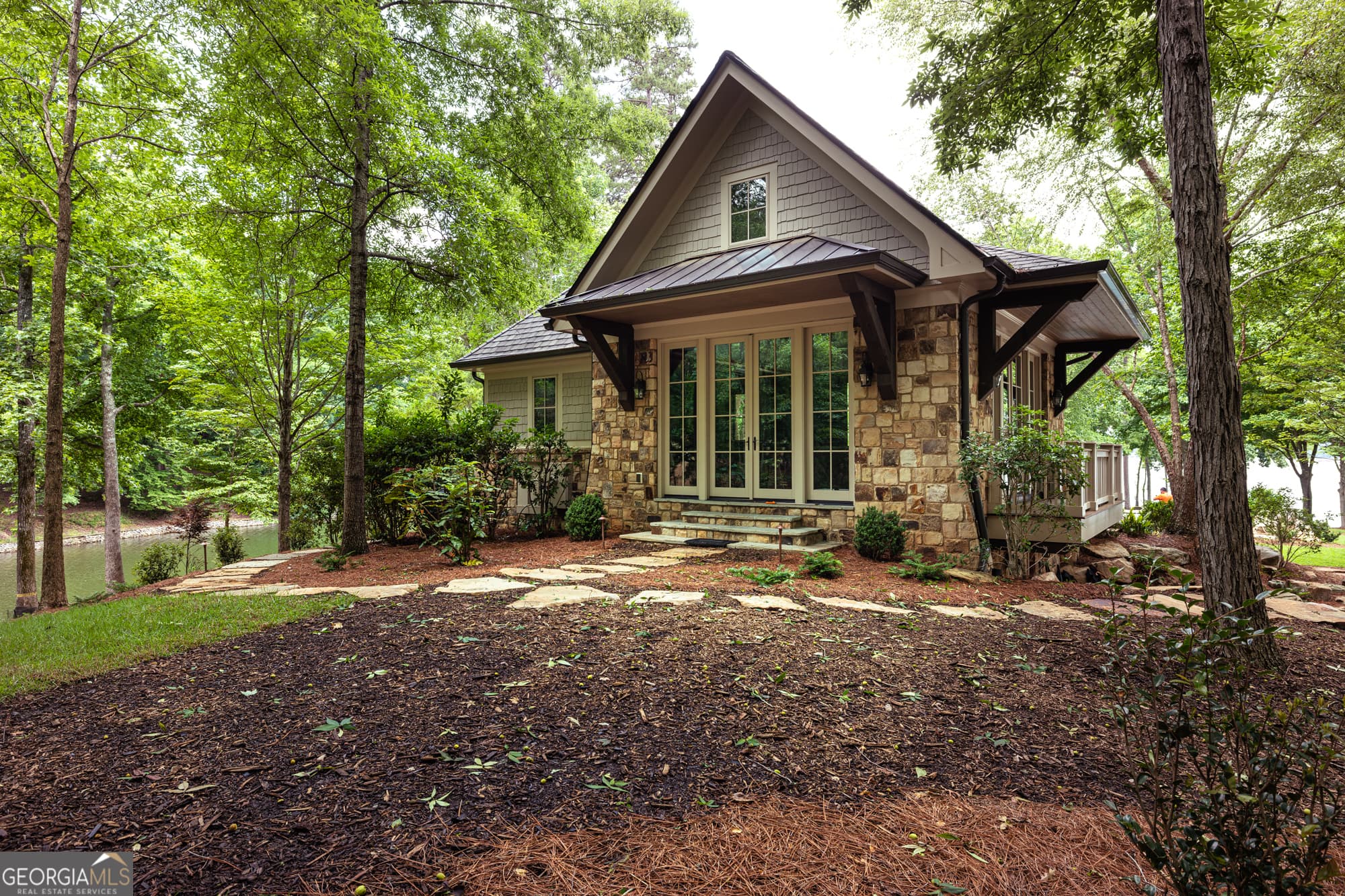 5 bedroom, 6.5 bathroom, 13,500 sq ft single family residence for sale at 2481 Linger Longer Drive, Greensboro, GA 30642 — photo 6