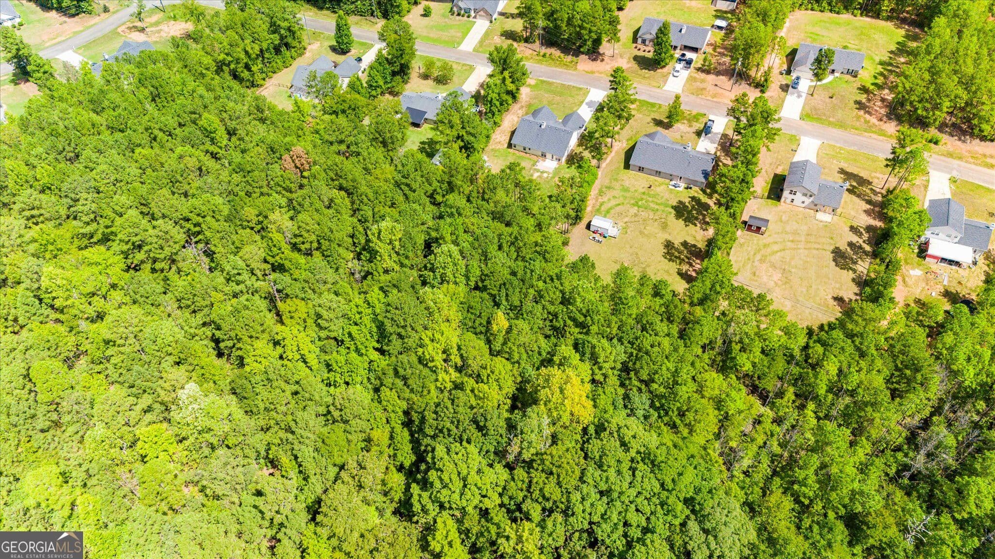 4 bedroom, 2.5 bathroom, 2,324 sq ft single family residence for sale at 1746 Sara Hunter Lane, Milledgeville, GA 31061 — photo 5