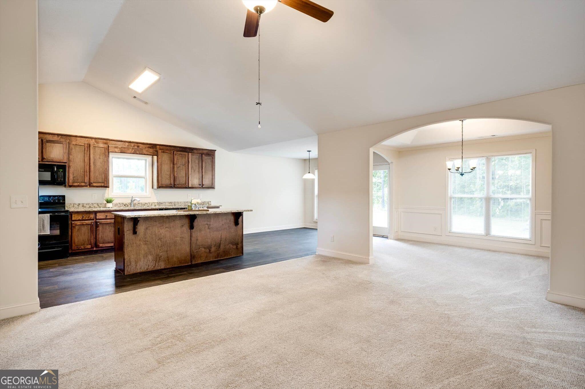 4 bedroom, 2.5 bathroom, 2,324 sq ft single family residence for sale at 1746 Sara Hunter Lane, Milledgeville, GA 31061 — photo 9
