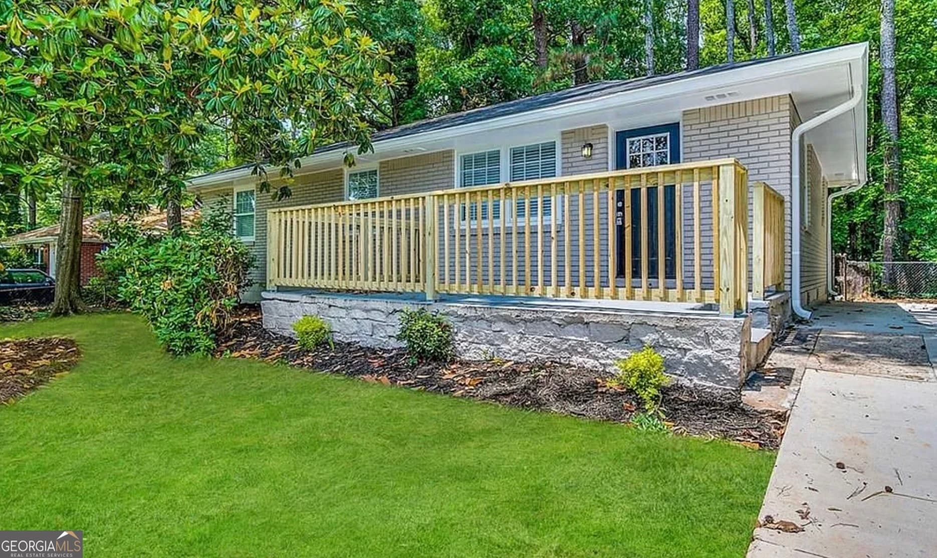3 bedroom, 1.5 bathroom, 1,100 sq ft single family residence for sale at 4352 Glenwood Parkway, Decatur, GA 30032 — photo 1 of 1