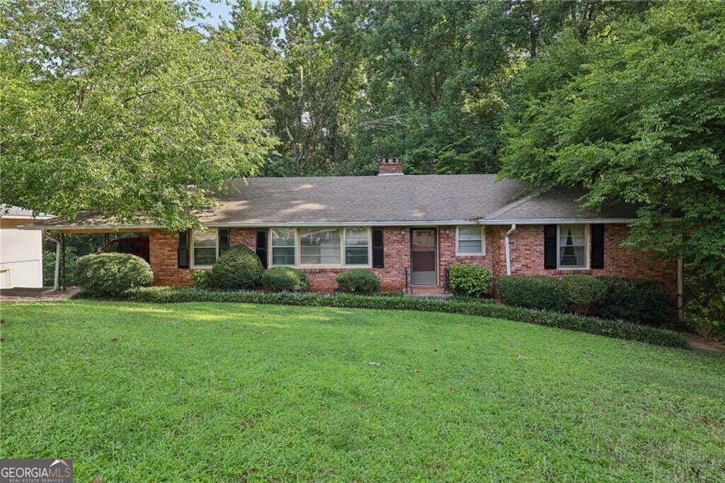 3 bedroom, 3 bathroom, 1,779 sq ft single family residence for sale at 294 Elden Drive, Sandy Springs, GA 30342 — photo 2