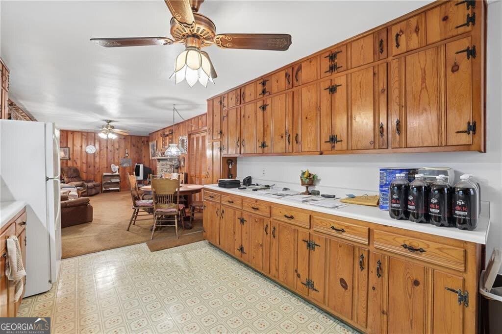 3 bedroom, 3 bathroom, 1,779 sq ft single family residence for sale at 294 Elden Drive, Sandy Springs, GA 30342 — photo 7