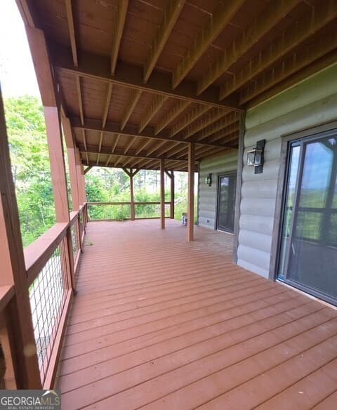 5 bedroom, 3.5 bathroom, 3,675 sq ft single family residence for sale at 95 Ridgeline Lane, Mineral Bluff, GA 30559 — photo 6