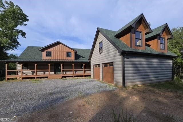 5 bedroom, 3.5 bathroom, 3,675 sq ft single family residence for sale at 95 Ridgeline Lane, Mineral Bluff, GA 30559 — photo 1 of 14