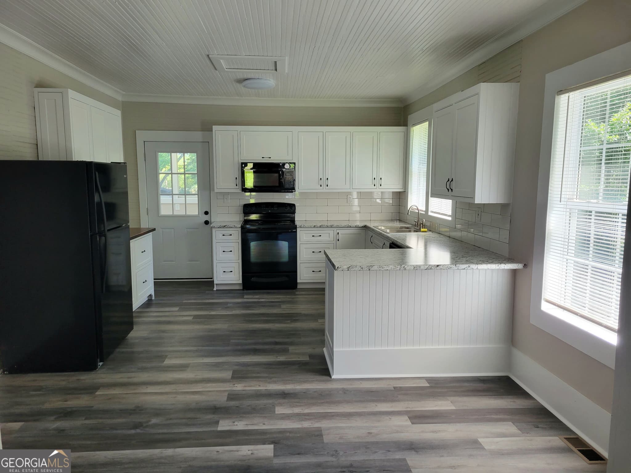 2 bedroom, 1 bathroom, 1,080 sq ft single family residence for rent at 59 Harber Street, Commerce, GA 30529 for $1,700 a month — photo 5