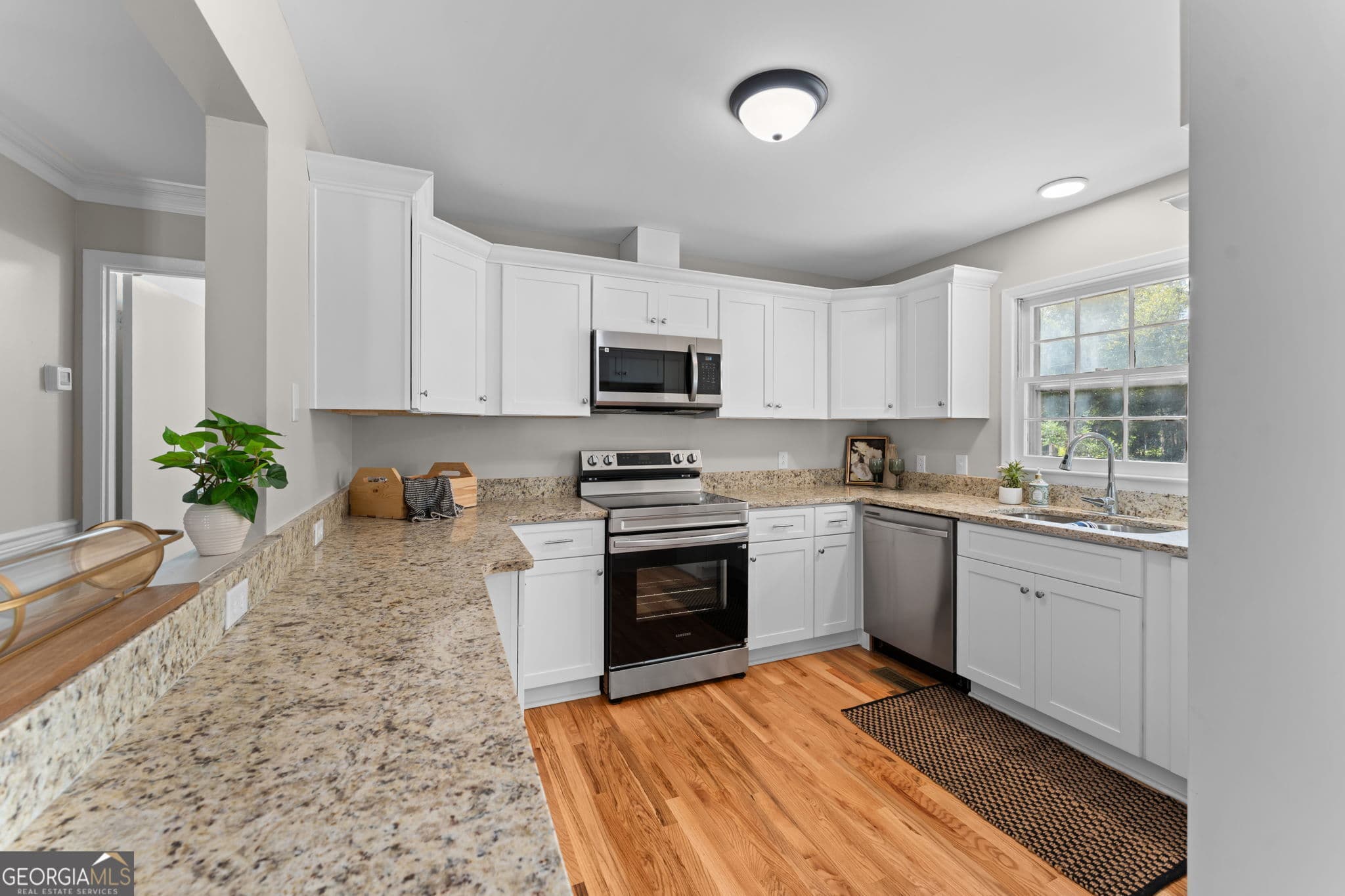3 bedroom, 1.5 bathroom, 1,852 sq ft single family residence for sale at 203 Bassett Street, Centerville, GA 31028 — photo 10