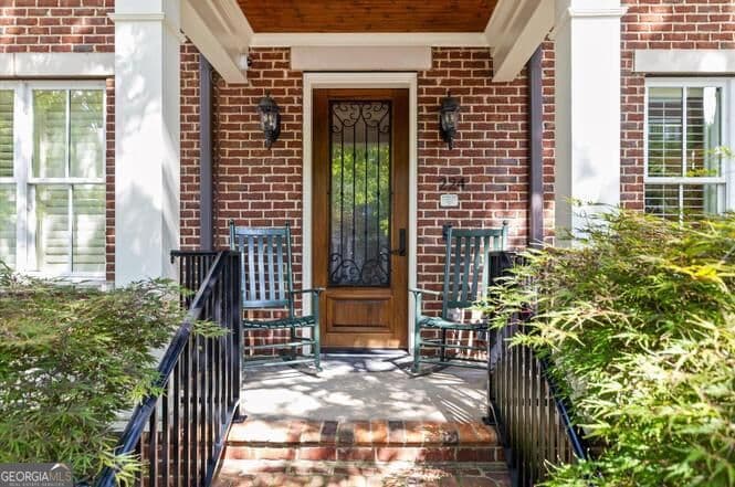 5 bedroom, 4.5 bathroom, 3,752 sq ft townhouse for sale at 224 Cherry Street, Chattanooga, TN 37403 — photo 6