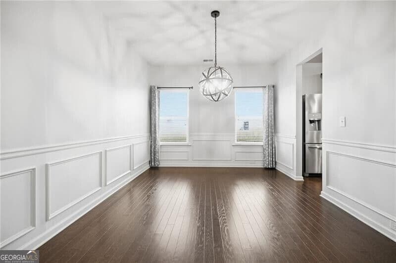 6 bedroom, 3.5 bathroom, 3,372 sq ft single family residence for sale at 603 Stonehurst Lane, Canton, GA 30114 — photo 9