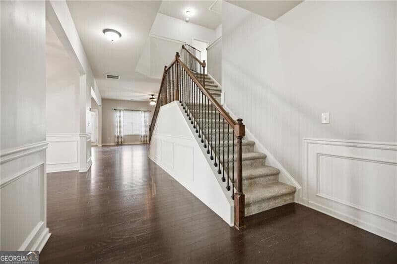 6 bedroom, 3.5 bathroom, 3,372 sq ft single family residence for sale at 603 Stonehurst Lane, Canton, GA 30114 — photo 8