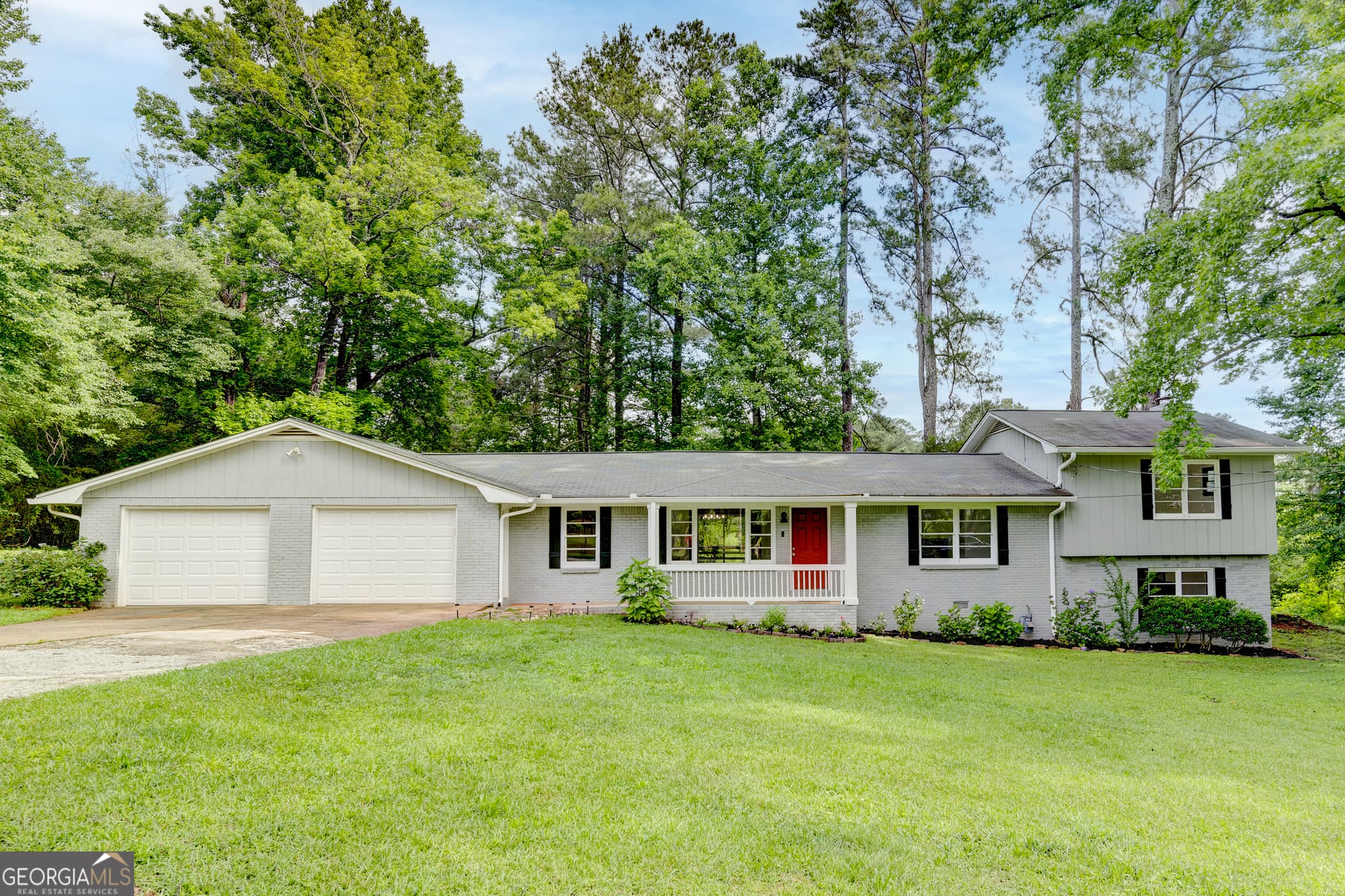 3 bedroom, 2.5 bathroom, 1,611 sq ft single family residence sold at 2441 Sims Drive, Marietta, GA 30066