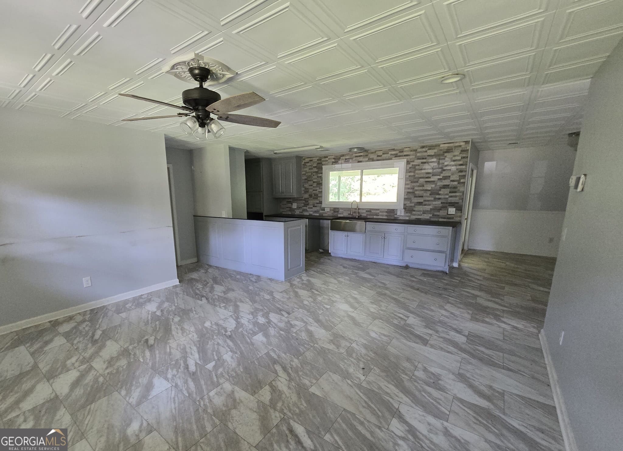3 bedroom, 3.5 bathroom, 2,402 sq ft single family residence for sale at 7223 Scenic Heights, Manchester, GA 31816 — photo 3