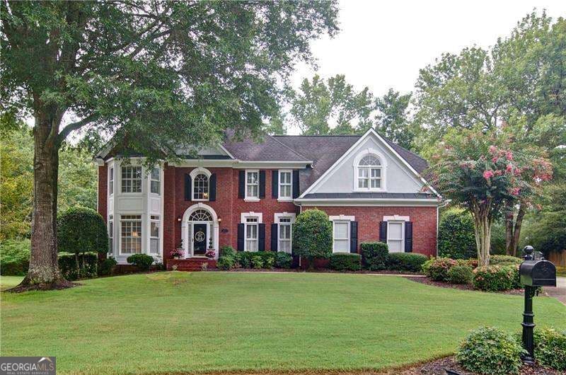 4 bedroom, 3.5 bathroom, 3,522 sq ft single family residence for sale at 2853 Marshstone Drive, Marietta, GA 30064 — photo 1 of 58