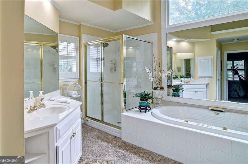 4 bedroom, 3.5 bathroom, 3,522 sq ft single family residence for sale at 2853 Marshstone Drive, Marietta, GA 30064 — photo 9