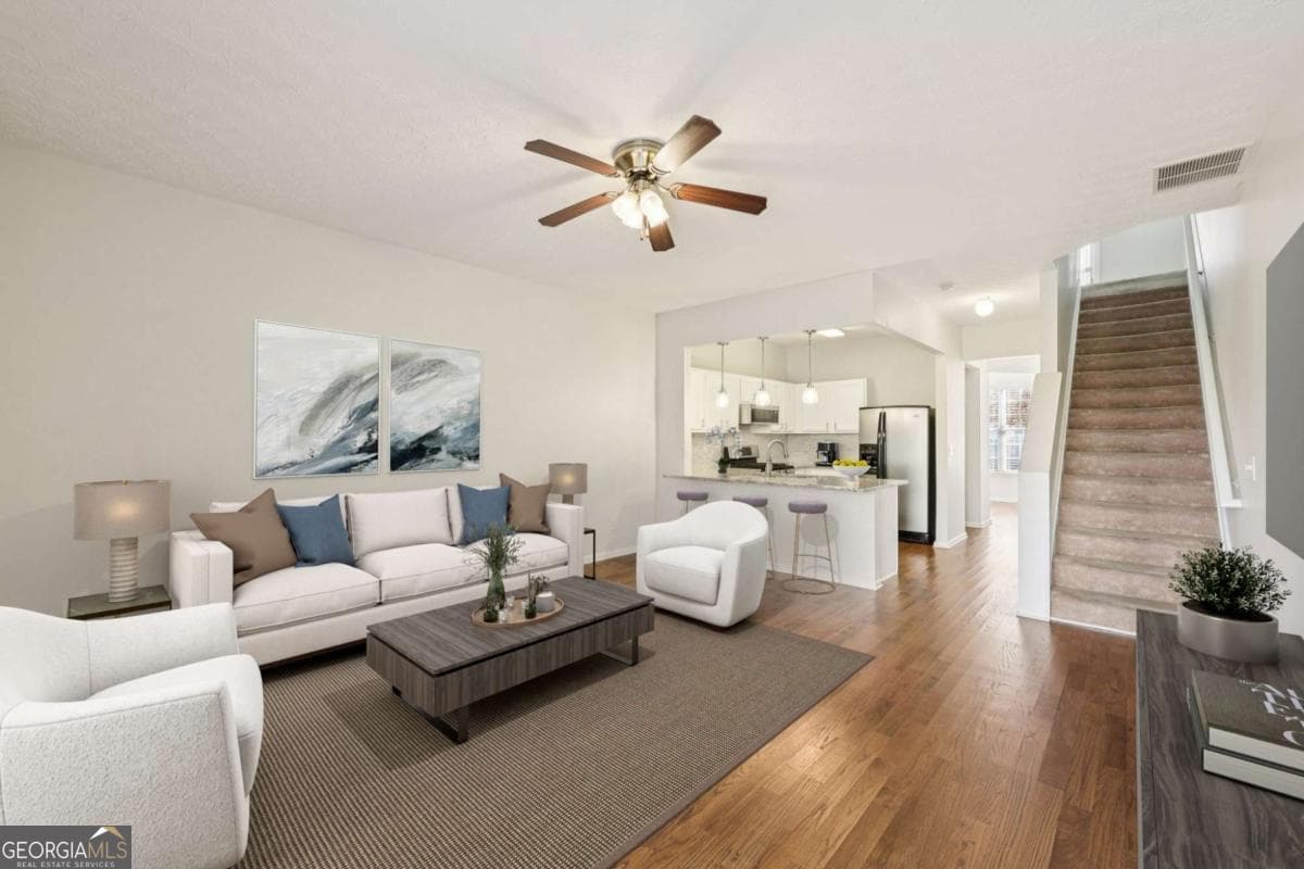 2 bedroom, 2.5 bathroom, 1,398 sq ft townhouse for sale at 1363 Penhurst Drive, Lawrenceville, GA 30043 — photo 2