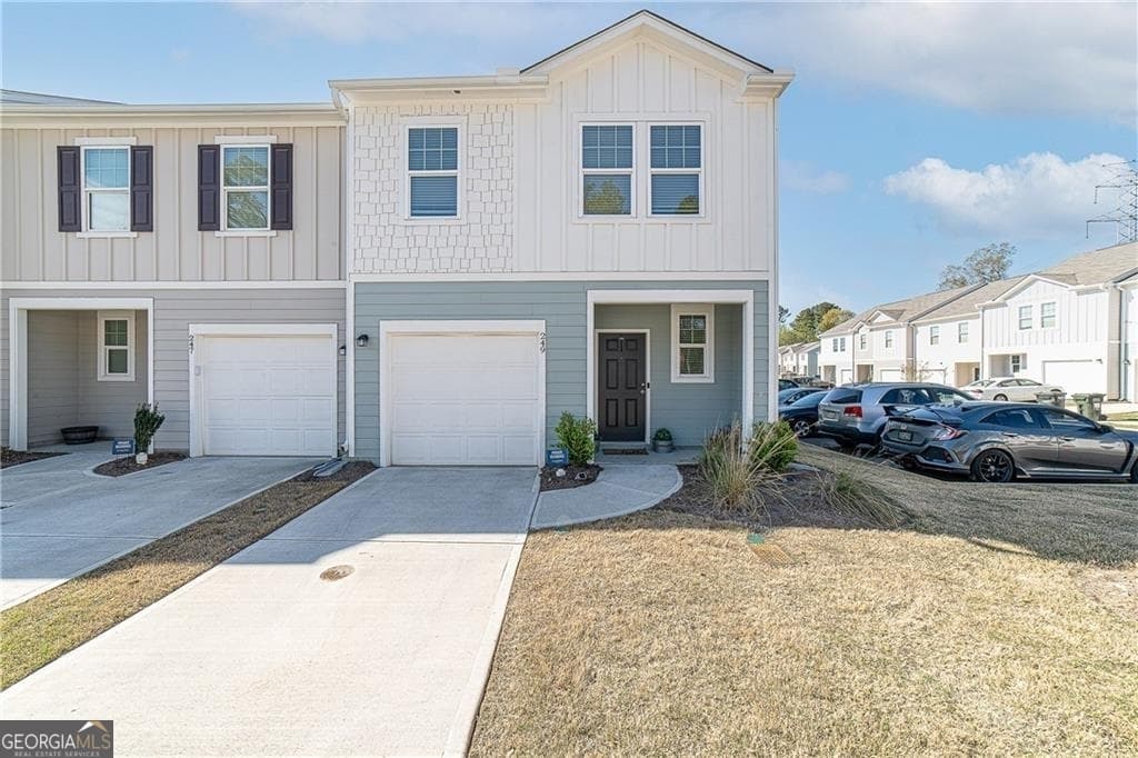 3 bedroom, 2.5 bathroom, 1,420 sq ft townhouse for rent at 249 Grand Central Way, Cartersville, GA 30120 for $1,599 a month — photo 1 of 1