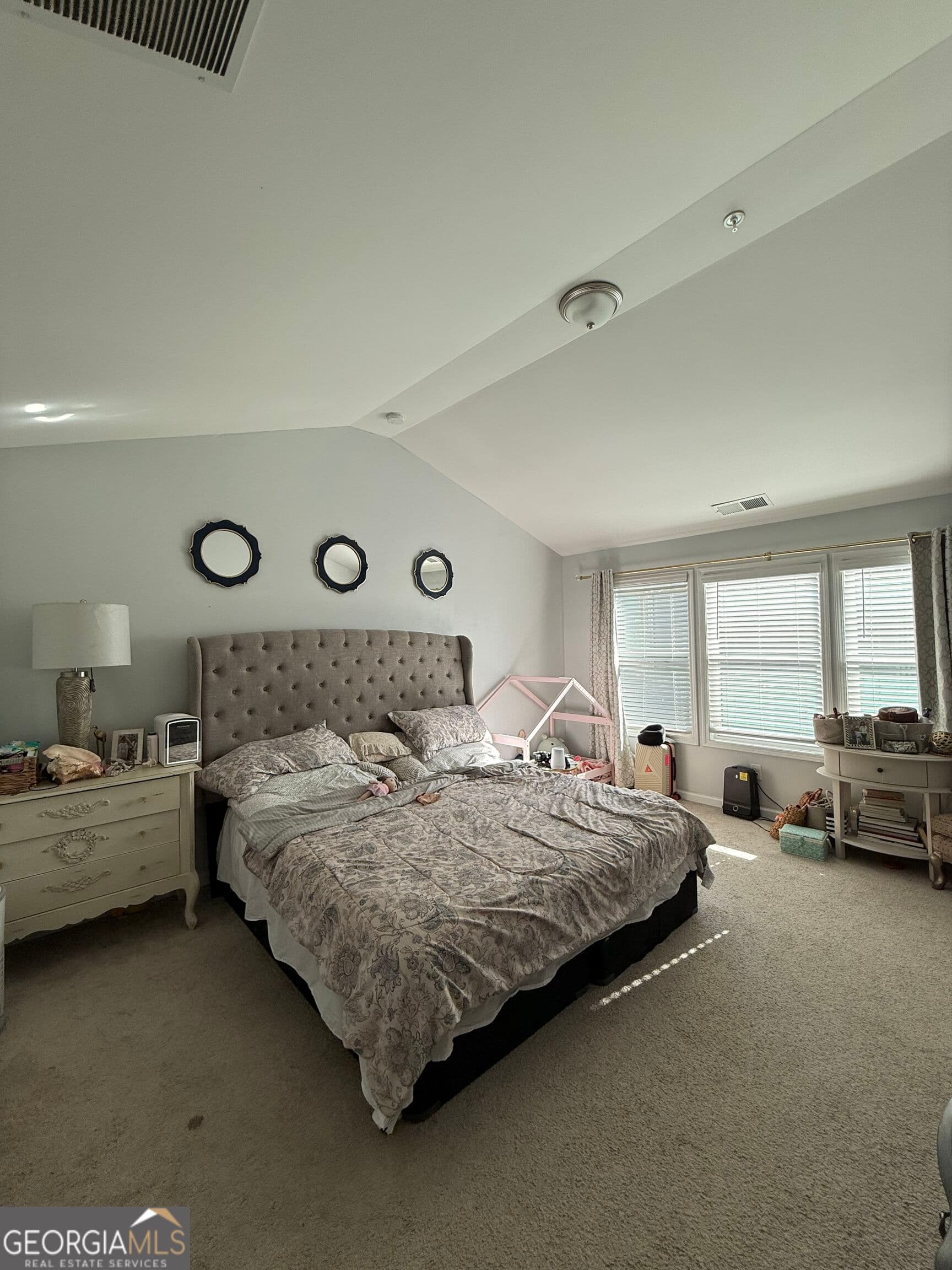 3 bedroom, 2.5 bathroom, 1,842 sq ft townhouse for sale at 1241 Foxcroft Lane, Cumming, GA 30041 — photo 2