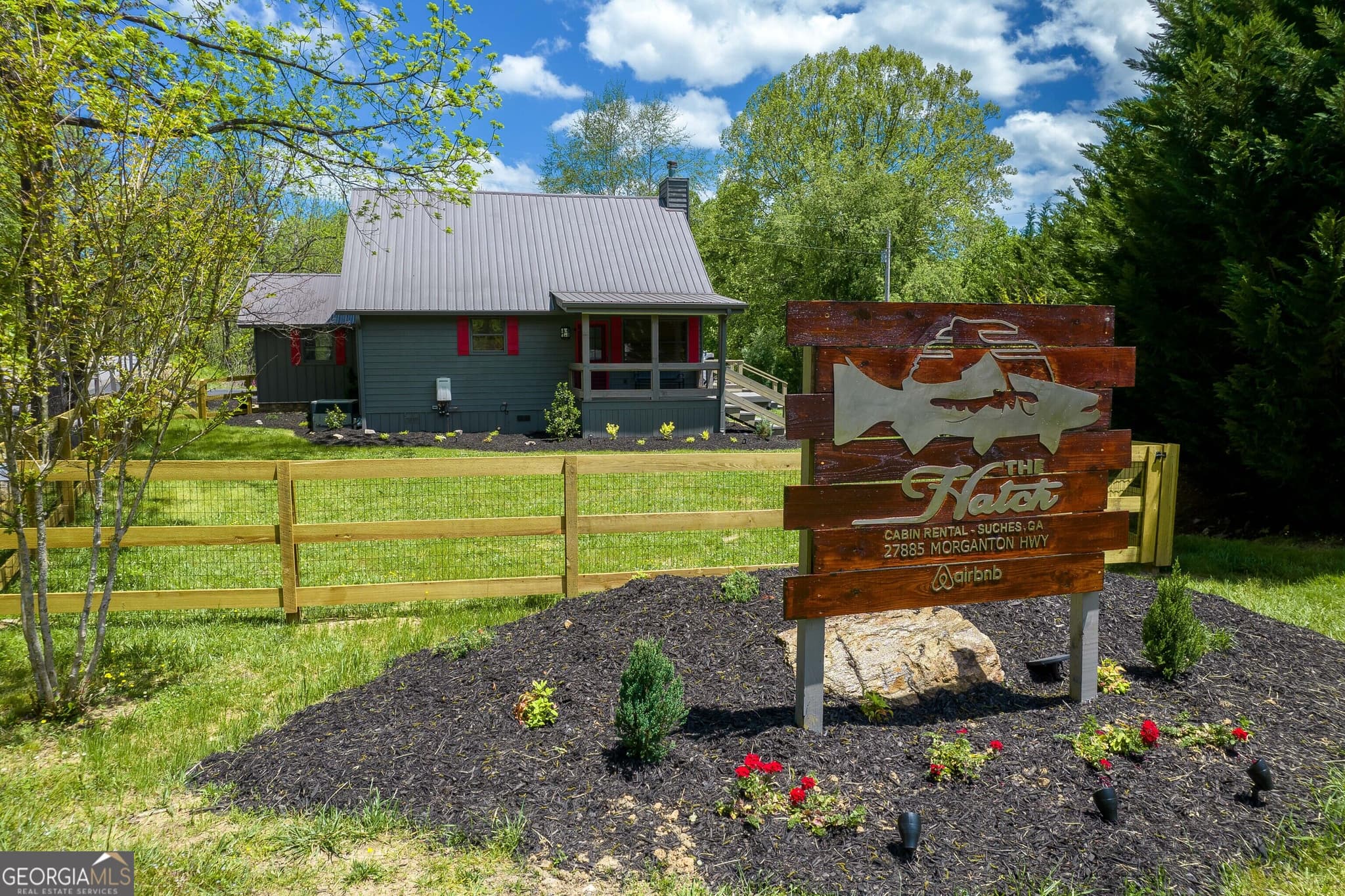 2 bedroom, 2 bathroom, 1,124 sq ft cabin,single family residence for sale at 27885 Morganton Highway, Suches, GA 30572 — photo 7
