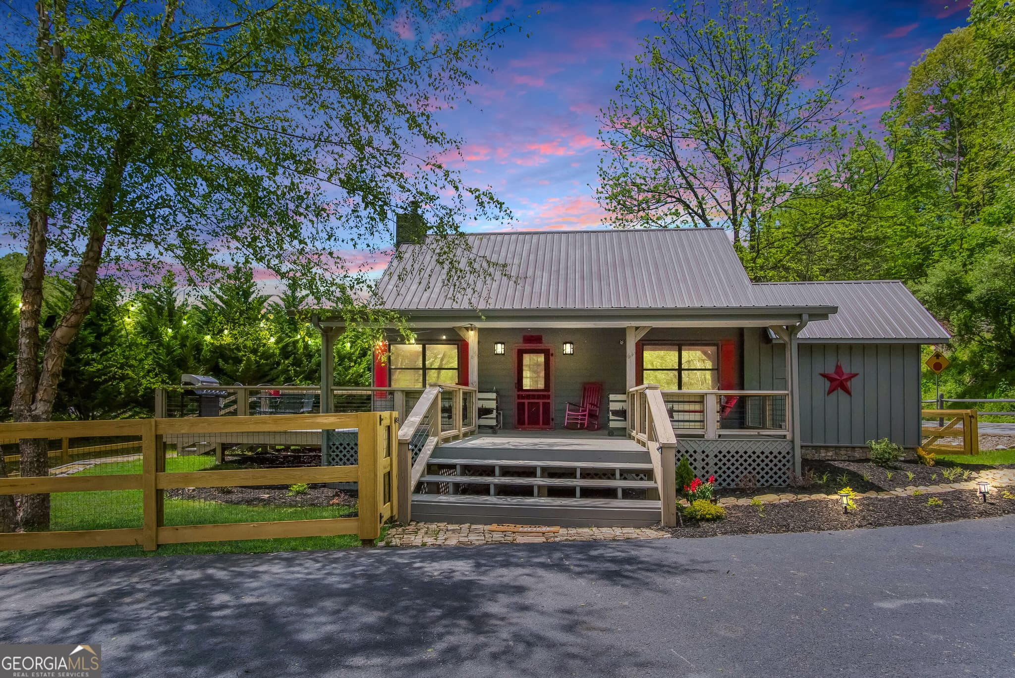 2 bedroom, 2 bathroom, 1,124 sq ft cabin,single family residence for sale at 27885 Morganton Highway, Suches, GA 30572